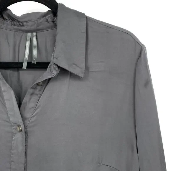 By Anthropologie Satin + Lace Pajama Set Cropped Top W/Shorts Gray Size Medium - Picture 10 of 13